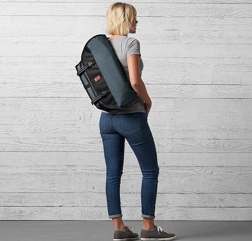 Chrome Citizen Female model